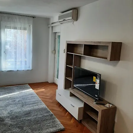 شقة Bulevar نوفي ساد